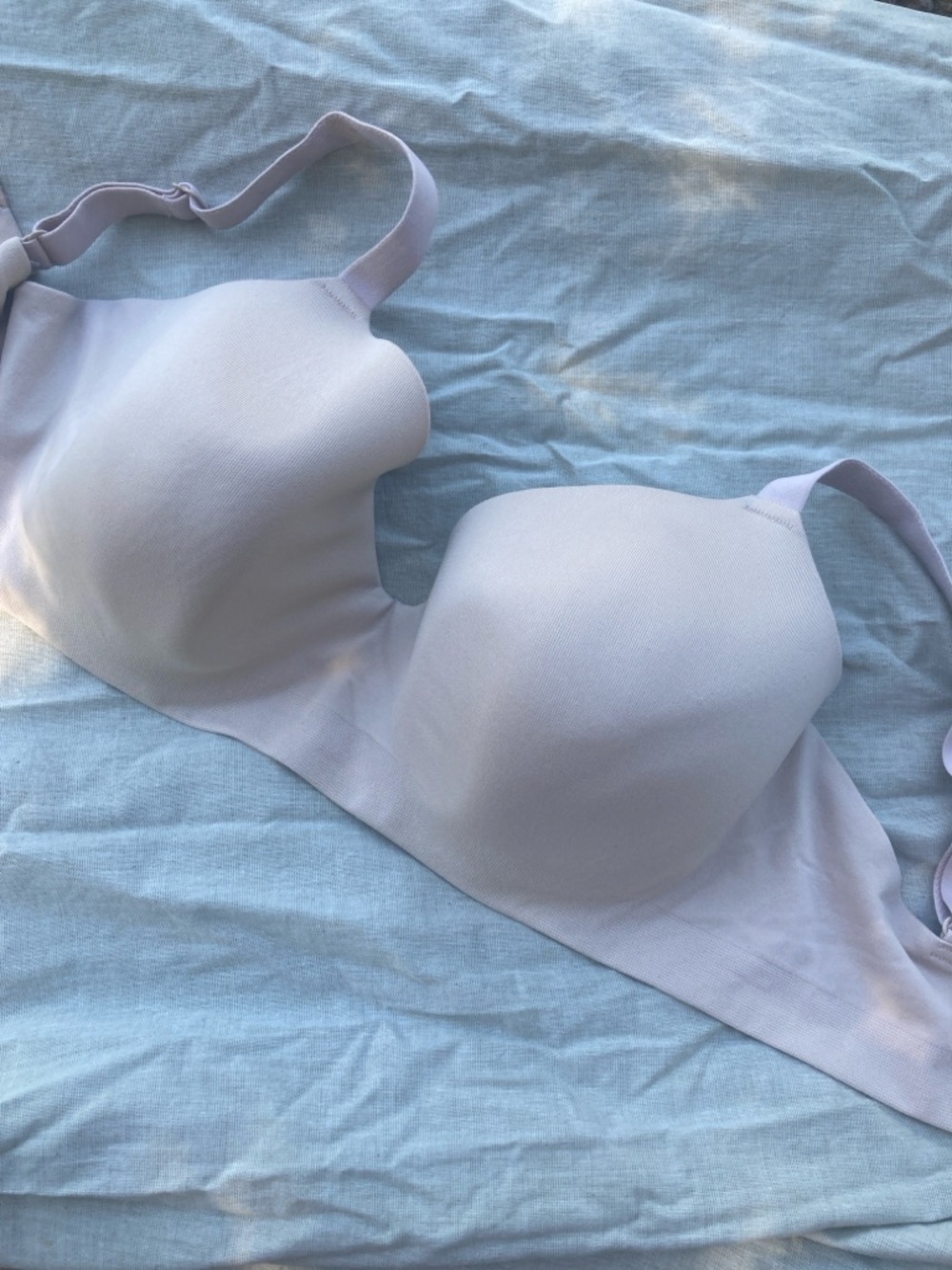 Wacoal 853326 tee shirt bra READ: fits 38G (marked  36G)